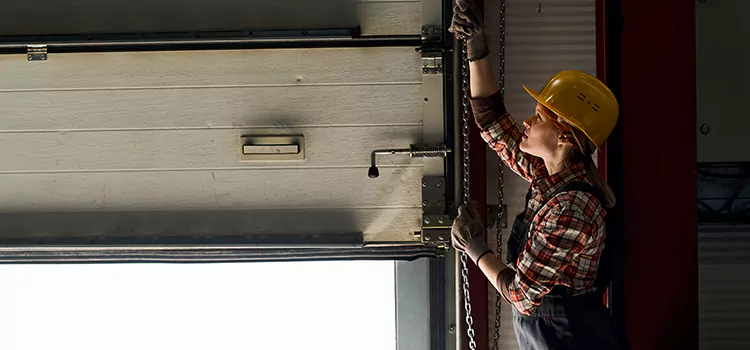 Addressing Common Garage Door Stoppage Issues in Lansing, IL