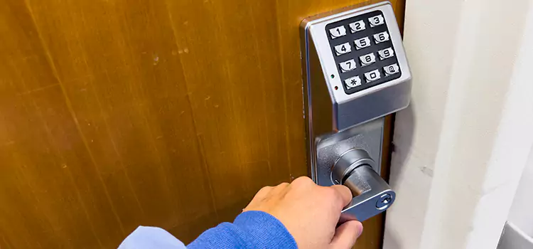 Why Choose Us for Your Keypad Lock Needs in Lansing, IL?