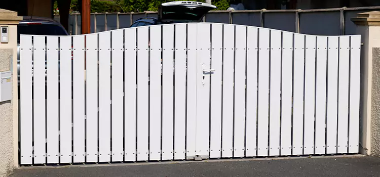 Why Choose Us for Residential Gate Repair in Lansing, IL?
